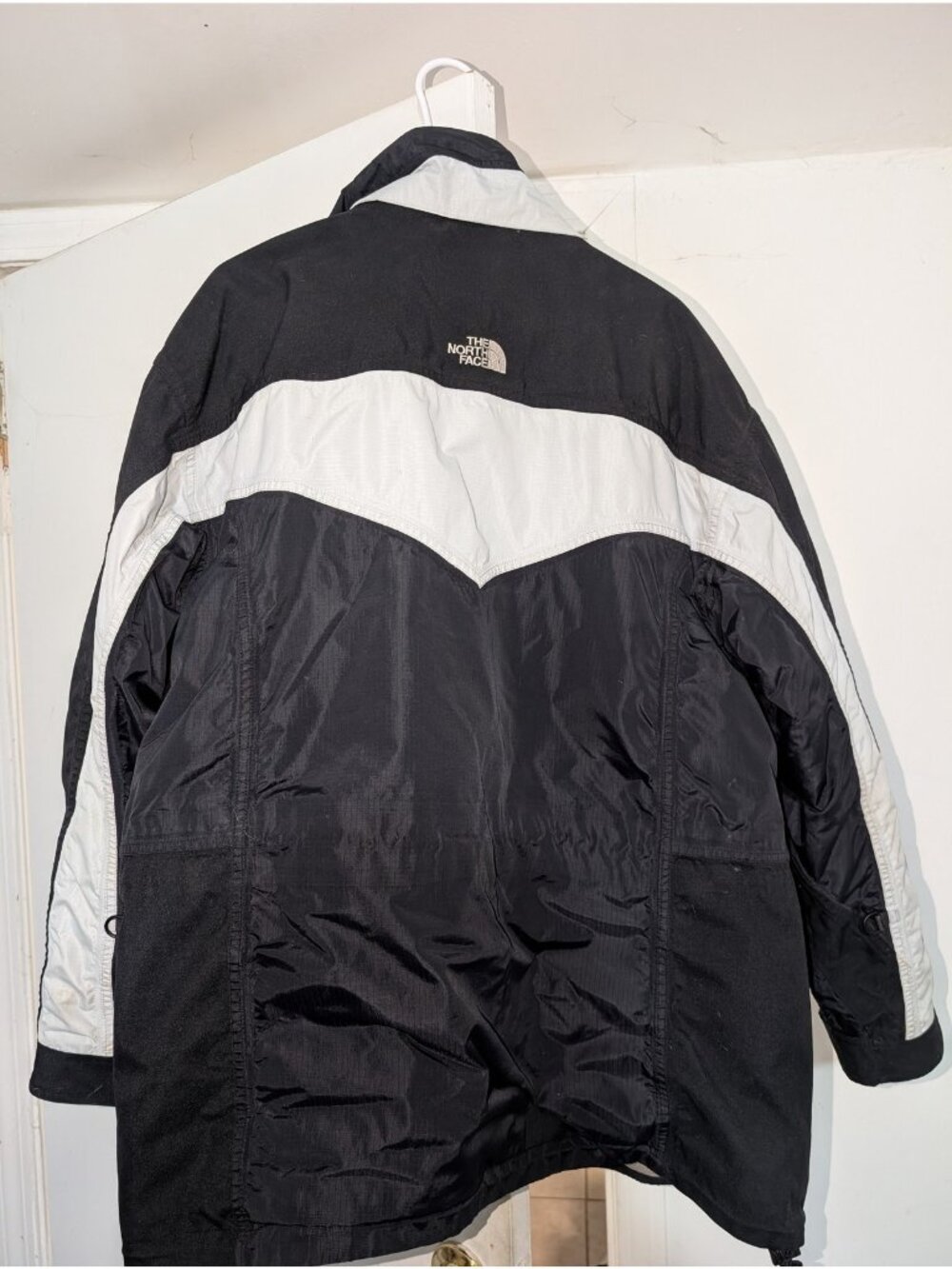 The North Face Men's XL Black White Insulated Ski Snow Jacket Coat - Picture 7 of 8
